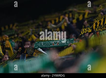 Dortmund, Germania. 1° ottobre 2024. Tifosi della Juventus durante la partita Champions League - MD2 tra Borussia Dortmund e Celtic al Signal Luna Park di Dortmund, Germania. Crediti: Ulrik Pedersen/Alamy Foto Stock