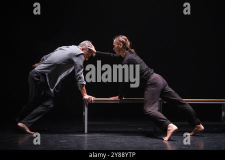 Dancelab Berlin danzatori presentano IL CAST – Woyzeck al Teatro del Canal di Madrid 3 ottobre 2024 Spagna Foto Stock