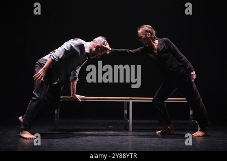 Dancelab Berlin danzatori presentano IL CAST – Woyzeck al Teatro del Canal di Madrid 3 ottobre 2024 Spagna Foto Stock