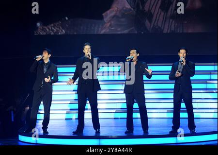 Milano Italia 23/03/2009: Carlos Marín,David Miller,Sébastien Izambard e Urs Bühler, cantanti del quartetto musicale il Divo, durante il concerto dal vivo al teatro Arcimboldi Foto Stock