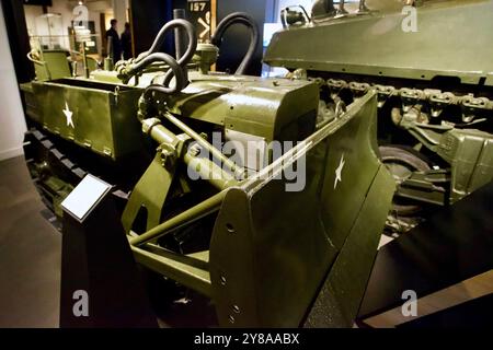 Clarkair CA1 Bulldozer. Imperial War Museum, Lambeth Road, Southwark,  London, England. Stock Photo