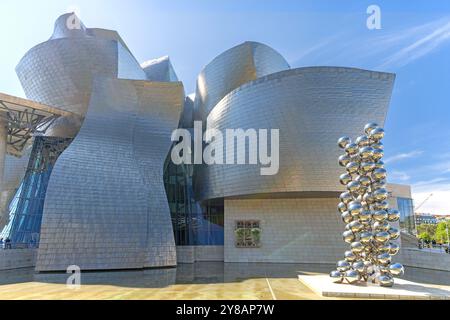 Guggenheim Museum Bilbao, lato nord del museo, Spagna, Bilbao Foto Stock