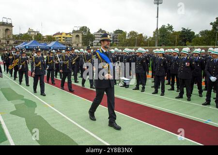 Milano, Italia. 4 ottobre 2024. Cerimonia di giuramento dei cadetti della polizia locale - Cronaca - Milano, Italia - Venerd&#xec;, 04 ottobre 2024 (foto Marco Cremonesi/LaPresse) cerimonia di giuramento dei cadetti della polizia locale - News - Milano, Italia - venerdì 04 ottobre 2024 (foto Marco Cremonesi/LaPresse) crediti: LaPresse/Alamy Live News Foto Stock