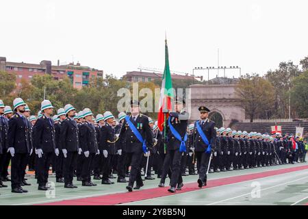 Milano, Italia. 4 ottobre 2024. Cerimonia di giuramento dei cadetti della polizia locale - Cronaca - Milano, Italia - Venerd&#xec;, 04 ottobre 2024 (foto Marco Cremonesi/LaPresse) cerimonia di giuramento dei cadetti della polizia locale - News - Milano, Italia - venerdì 04 ottobre 2024 (foto Marco Cremonesi/LaPresse) crediti: LaPresse/Alamy Live News Foto Stock