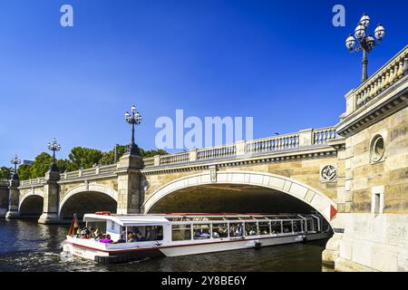 Lombardsbrücke sul Binnenalster ad Amburgo, Germania, Lombardsbrücke an der Binnenalster ad Amburgo, Germania Foto Stock