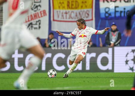 Lipsia, Germania. 2 ottobre 2024. 02.10.2024, Fussball, Saison 2024/2025, Champions League, 2. Spieltag, RB Leipzig - Juventus Torino, Xavi Simons (RB Leipzig) foto: Tim Rehbein/RHR-FOTO/dpa/Alamy Live News Foto Stock