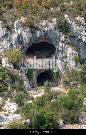 Le grotte di Damianos, attrazione turistica e punto di riferimento sull'isola greca ionica di Zante o Zante in Grecia Foto Stock