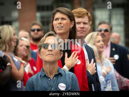 Roma, Georgia, Stati Uniti. 4 ottobre 2024. Le donne repubblicane votanti al concorso della vice-presidenziale J.D. Vance a Roma, Georgia. (Immagine di credito: © Robin Rayne/ZUMA Press Wire) SOLO PER USO EDITORIALE! Non per USO commerciale! Crediti: ZUMA Press, Inc./Alamy Live News Foto Stock