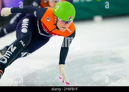 Heerenveen, Paesi Bassi. 5 ottobre 2024. HEERENVEEN, PAESI BASSI - 5 OTTOBRE: Angel Daleman partecipa al Relay Mix Team durante il KNSB Dutch Open a Thialf il 5 ottobre 2024 a Heerenveen, Paesi Bassi. (Foto di Andre Weening/Orange Pictures) credito: Orange Pics BV/Alamy Live News Foto Stock