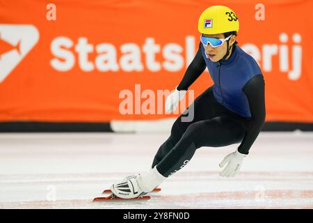 Heerenveen, Paesi Bassi. 5 ottobre 2024. HEERENVEEN, PAESI BASSI - 5 OTTOBRE: Yoonseok Lee gareggia nella finale dei 1500 m durante il KNSB Dutch Open a Thialf il 5 ottobre 2024 a Heerenveen, Paesi Bassi. (Foto di Andre Weening/Orange Pictures) credito: Orange Pics BV/Alamy Live News Foto Stock