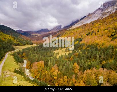 Orrido di Petraficha, Zuriza, valli occidentali, catena pirenaica, provincia di Huesca, Aragona, Spagna, Europa. Foto Stock