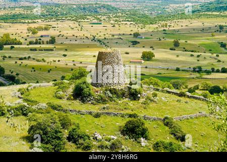 Nuraghe Orolio. Silanus, Provincia di Nuoro, Sardegna, Italia Foto Stock