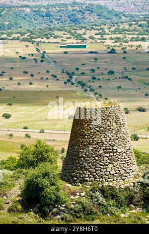 Nuraghe Orolio. Silanus, Provincia di Nuoro, Sardegna, Italia Foto Stock