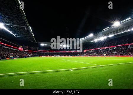 Eindoven, Paesi Bassi. 5 ottobre 2024. Eindhoven - PSV Stadium durante le otto gare della stagione Eredivisie 2024/2025. La partita è ambientata tra PSV e Sparta Rotterdam al Philips Stadion il 5 ottobre 2024 a Eindhoven, nei Paesi Bassi. (VK Sportphoto/Yannick Verhoeven) credito: Yannick Verhoeven/Alamy Live News Foto Stock