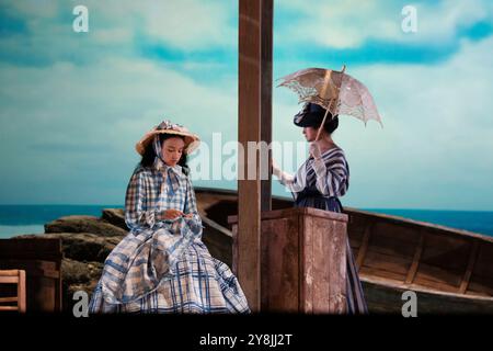 Madrid, Spagna. 5 ottobre 2024. I cantanti si esibiscono durante la rappresentazione dell'opera MARINA sul palco al Teatro Zarzuela il 5 ottobre 2024 a Madrid, Spagna. Crediti: SIPA USA/Alamy Live News Foto Stock