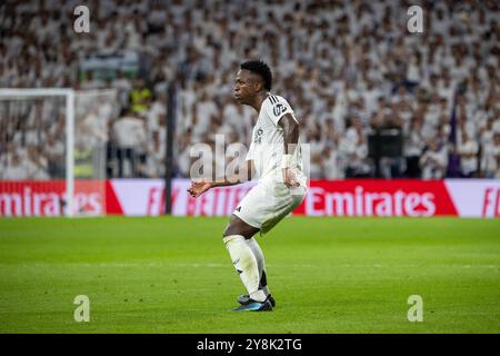 Madrid, Spagna. 5 ottobre 2024. Il Real Madrid sconfisse il Villarreal per 2 a 0 nel nono turno di campionato allo stadio Santiago Bernabéu di Madrid. Crediti: D. Canales Carvajal/Alamy Live News Foto Stock