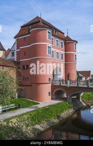 Porta della città di Donauwoerth (Baviera, Germania) chiamata Rieder Tor Foto Stock
