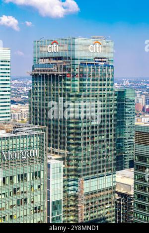 Grattacielo di vetro 25 Canada Square, uffici Citibank / Citigroup a Canary Wharf, Londra, Inghilterra Foto Stock