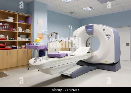 CAT, tomografia assiale computerizzata, reparto di Radiologia, ospedale Donostia, San Sebastian, Donostia, Gipuzkoa, Paesi Baschi, Spagna. Foto Stock