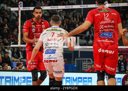 BARTHELEMY CHINENYEZE (CUCINE LUBE CIVTANOVA) durante Allianz Milano vs cucine Lube Civitanova, partita di pallavolo di serie A maschile a Milano, Italia, 6 ottobre 2024 Foto Stock