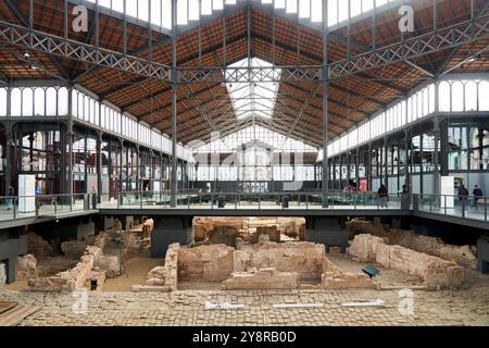 El Born Center for Culture and Memory, Plaza Comercial, Barcellona, Catalogna, Spagna. Foto Stock