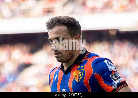 Basilea, Svizzera. 6 ottobre 2024. Basilea, Svizzera, 6 ottobre 2024: Xherdan Shaqiri (10 Basilea) durante la partita di calcio della Super League tra FC Basel 1893 e BSC Young Boys al St. Jakob Park di Basilea, Svizzera. Philipp Kresnik (Philipp Kresnik/SPP) credito: SPP Sport Press Photo. /Alamy Live News Foto Stock