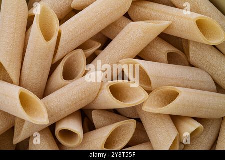 Penne lisce pasta, sottofondo alimentare Foto Stock