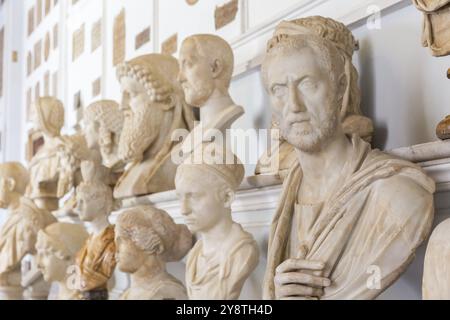 ROMA, ITALIA, CIRCA AGOSTO 2020: La collezione interna dei Musei Vaticani prospettiva Foto Stock