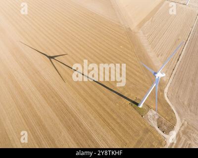 Generatore eolico, Oysonville, Centre-Val de Loire, Francia, Europa Foto Stock