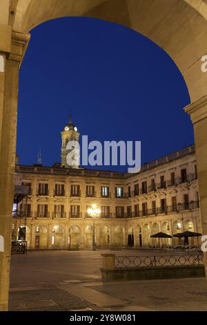 Nuova piazza, Vitoria, Alava, Spagna, Europa Foto Stock