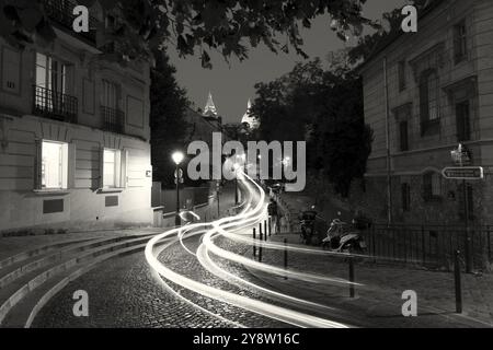 Place Dalida, Montmartre, Parigi, Ile-de-france, Francia, Europa Foto Stock