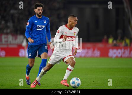 Stoccarda, Germania. 6 ottobre 2024. Enzo Millot VfB Stuttgart (08) Aktion am Ball VfB Stuttgart vs TSG 1899 Hoffenheim 06.10.2024 DFL REGOLAMENTI VIETANO QUALSIASI USO DI FOTOGRAFIE COME SEQUENZE DI IMMAGINI E/O QUASI-VIDEO/dpa/Alamy Live News Foto Stock