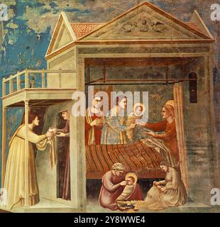 GIOTTO di Bondone (1267, Vespignano, 1337, Firenze) No. 7 Scene dalla vita della Vergine: 1. La nascita della Vergine 1304-06 affresco, 200 x 185 cm Cappella Scrovegni (Cappella dell'Arena), Padova le sei scene sul muro di fronte alle scene della vita di Gioacchino mostrano la nascita della Vergine, la presentazione della Vergine nel Tempio e i quattro episodi relativi al suo matrimonio: Le aste portate al Tempio, la preghiera dei pretendenti, il matrimonio della Vergine e la Processione nuziale. Questa serie rimane anche fedele al principio della singola struttura architettonica Foto Stock