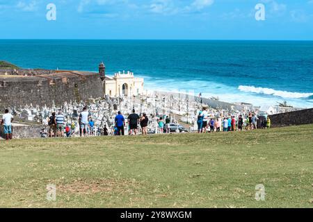 San Juan, Porto Rico - 20 aprile 2017: I turisti esplorano Castillo San Cristobal. Foto Stock