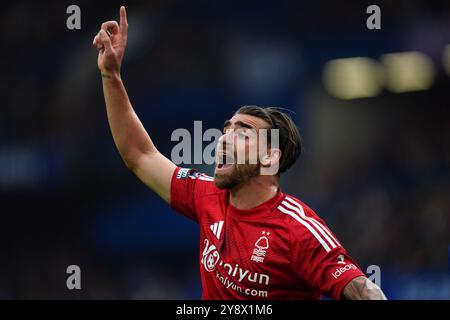 Jota Silva del Nottingham Forest durante la partita di Premier League allo Stamford Bridge di Londra. Data foto: Domenica 6 ottobre 2024. Foto Stock