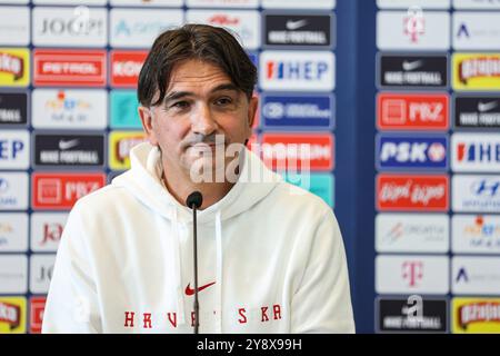 Zagabria, Croazia. 7 ottobre 2024. Il capo allenatore della nazionale di calcio croata Zlatko Dalic parla in una conferenza stampa a Zagabria, Croazia, il 7 ottobre 2024. Foto: Luka Stanzl/PIXSELL credito: Pixsell/Alamy Live News Foto Stock