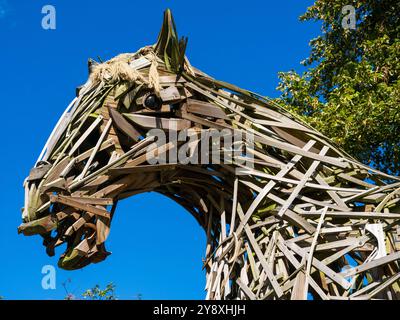 Canterbury War Horse Memorial, Memorial for the Horses that died in WW1, Canterbury Cathedral, Canterbury, Kent, Inghilterra, REGNO UNITO, REGNO UNITO. Foto Stock