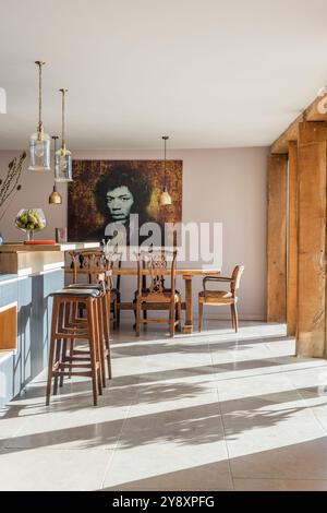 Cucina open space di design moderno nel Gloucestershire, Inghilterra, Regno Unito Foto Stock