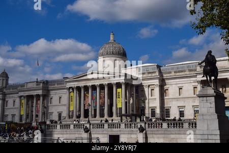 Londra, Regno Unito. 9 ottobre 2024. Galleria Nazionale in Trafalgar Square, vista esterna diurna. Credito: Vuk Valcic/Alamy Foto Stock