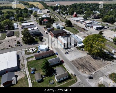 Vista aerea della Route 66 passando per Atlanta, Illinois Foto Stock