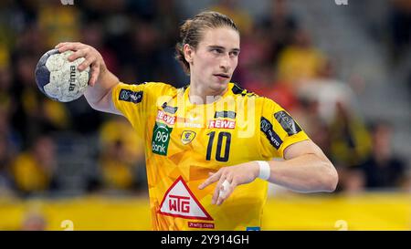 Mannheim, Germania. 7 ottobre 2024. Juri Knorr (RNL, 10), AM Ball, Einzelbild, Einzelfoto, Aktion, Action, 07.10.2024, Mannheim (Deutschland), Handball, Bundesliga, Rhein-Neckar Löwen - Handball Sport Verein Hamburg crediti: dpa/Alamy Live News Foto Stock