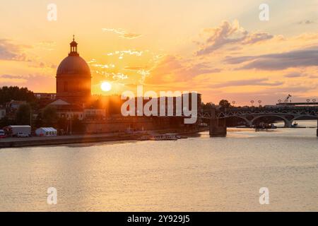 Attrazioni di Tolosa di giorno e di notte Foto Stock