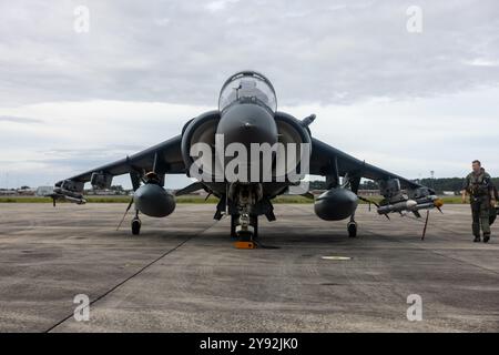 U.S. Marine Corps Major. David Shank, l'ufficiale esecutivo del Marine Attack Squadron-223 (VMA-223), Marine Aircraft Group- 14, 2nd Marine Aircraft Wing Foto Stock