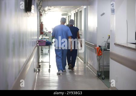 Ospedale pubblico di Bahia salvador, bahia, brasile - 4 settembre 2024: Visto dall'ospedale 2 de Julho, istituzione di servizio pubblico di Bahia. SALVADOR BAHIA BRASILE Copyright: XJoaxSouzax 040924JOA066 Foto Stock