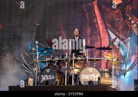 27 giugno 2024: Dirk Verbeuren si esibisce con i Megadeth all'Hellfest Open Air festival di Clisson, in Francia Foto Stock