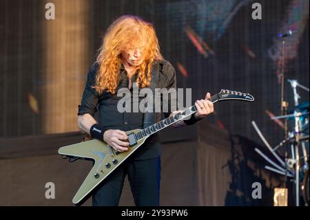 27 giugno 2024: Dave Mustaine si esibisce con i Megadeth all'Hellfest Open Air festival di Clisson, in Francia Foto Stock