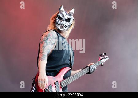 27 giugno 2024: Mikhail 'Mike' Petrov si esibisce con Slaughter al festival Hellfest Open Air di Clisson, in Francia Foto Stock