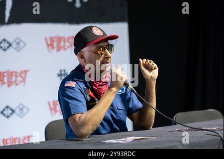 28 giugno 2024: Tom Morello di Rage Against the Machine parla ai giornalisti in una conferenza stampa all'Hellfest Open Air festival Foto Stock