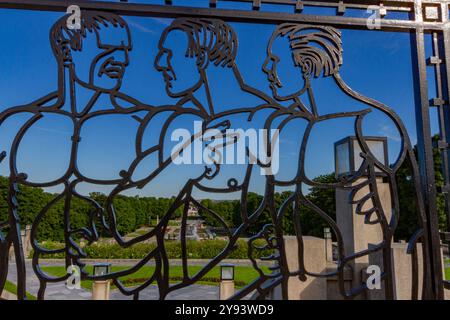 Vista dal Parco delle sculture di Vigeland nella città di Oslo, Norvegia, Scandinavia, Europa Foto Stock