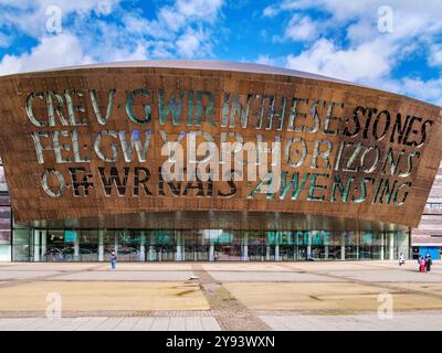 Wales Millennium Centre Cardiff Bay, Cardiff, Galles, Regno Unito, Europa Foto Stock